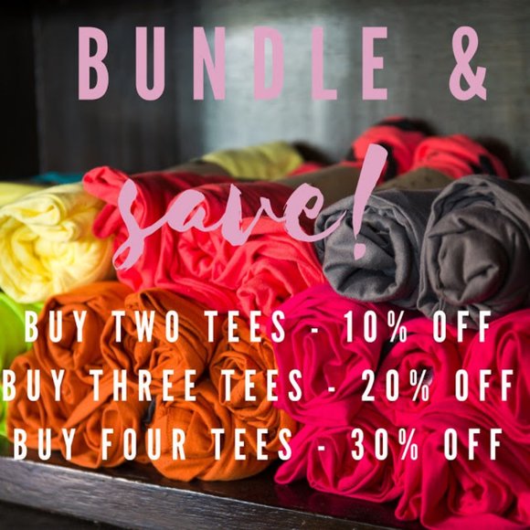 MOM Graphic Tee 👑 - Picture 2 of 2